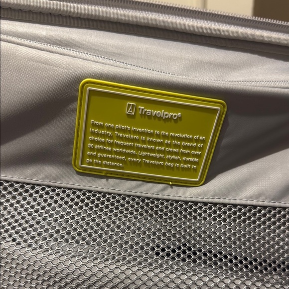 TravelPro Silver Carry-On Spinner Suitcase - new with tags - Picture 2 of 5